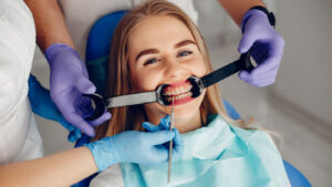 Best Dental Clinic Near Erandwane for Complete Oral Care